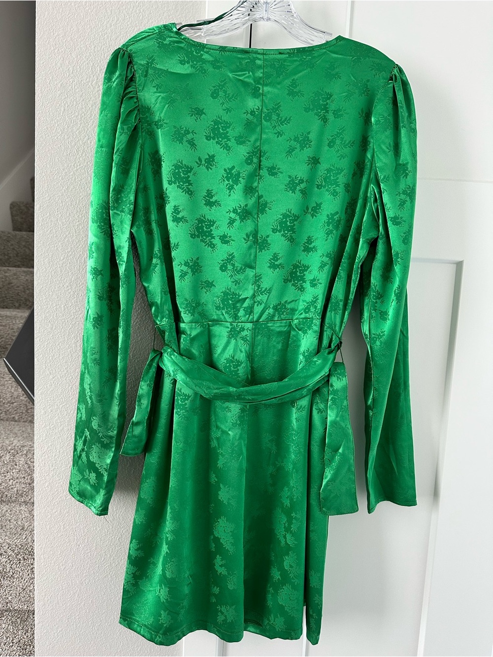 Zara Emerald Green Satin Floral Wrap Dress Robe - Picture 2 of 4